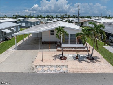 Welcome to this beautifully maintained, move-in-ready home - photo 1