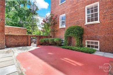 Amazing 2Bd / 2Ba Condo located in the Heart of Savannah's - photo 42