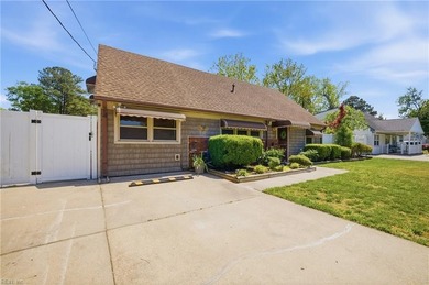 Meticulously maintained 2-story home in sought-after Poplar - photo 3