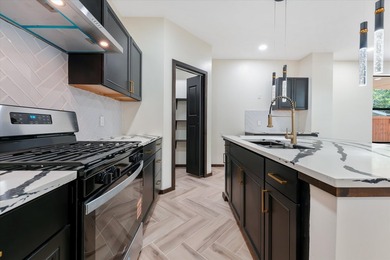 Discover modern living in this beautifully designed 4-bedroom, 2 - photo 6