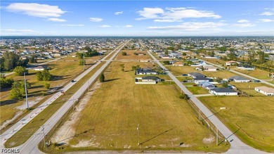 Prime Commercial Lot in Fast-Growing Cape Coral - No HOA! Seller - photo 4