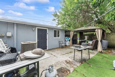 Exceptional investment opportunity! This CBS duplex features two - photo 15