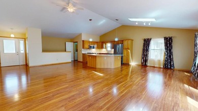 Step into the lifestyle you've been dreaming of with this - photo 16