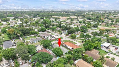 Exceptional investment opportunity! This CBS duplex features two - photo 17