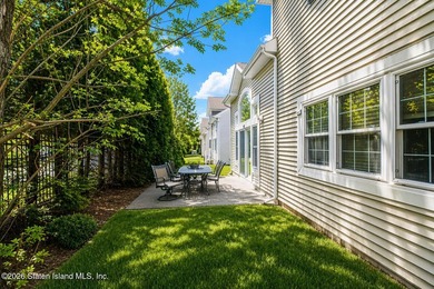 Welcome to one of the most luxurious communities on Staten - photo 23
