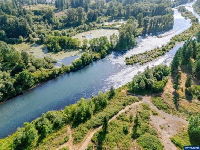 Lake Home For Sale in Sweet Home, Oregon