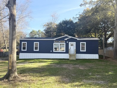 Lake Marion Home For Sale in Eutawville South Carolina