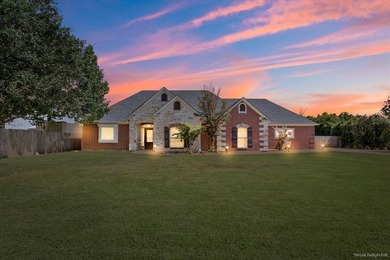 Lake Waco Home For Sale in Waco Texas