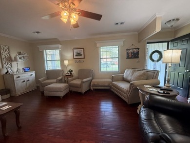 Immaculate 4-bedroom, 2-bath home located in a highly - photo 7