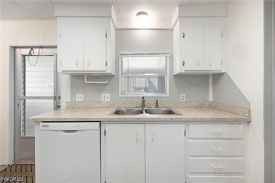 Welcome to your dream home in the prestigious Six Lakes Country - photo 9