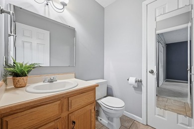 Low-maintenance living awaits at 3622 N. Lakeside Dr. in the - photo 21