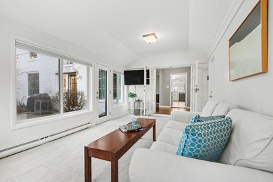 From renowned architect Wallace Frost, these timeless homes are - photo 24