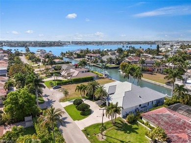 A thoughtfully designed waterfront residence created for - photo 41