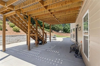 Experience elevated living in this fully renovated luxury estate - photo 51