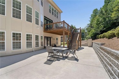 Experience elevated living in this fully renovated luxury estate - photo 52