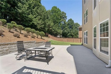 Experience elevated living in this fully renovated luxury estate - photo 53