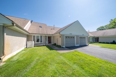 Lake Condo For Sale in Canadian Lakes, Michigan