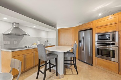 Move-In Ready. This extra-large, fully updated corner unit - photo 1