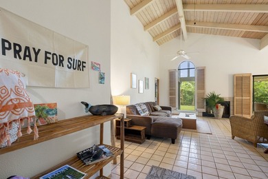 Located in the *Queen's Bath* neighborhood and nestled at the - photo 8