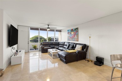 Move-In Ready. This extra-large, fully updated corner unit - photo 9