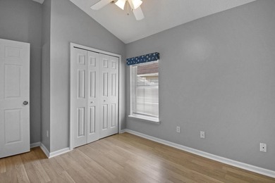 Welcome to 948 Oak Arbor Circle, a beautifully maintained - photo 20