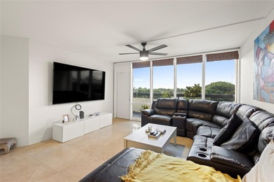Move-In Ready. This extra-large, fully updated corner unit - photo 10