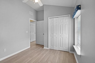 Welcome to 948 Oak Arbor Circle, a beautifully maintained - photo 21