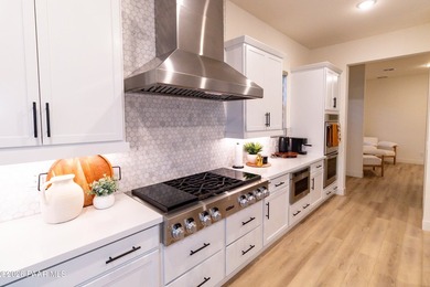 Built in 2023, this home features the popular Elevate floor plan - photo 30