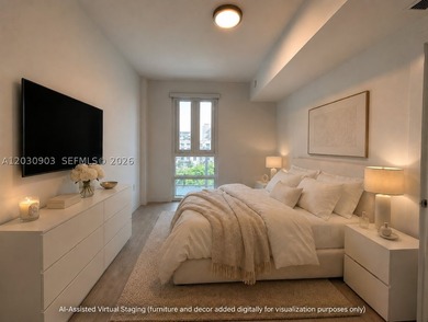 MOTIVATED SELLER! Beautiful 2 Bed/ 2 Bath unit with water and - photo 5