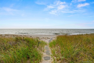 Experience the essence of Hamptons Oceanfront living in this - photo 2