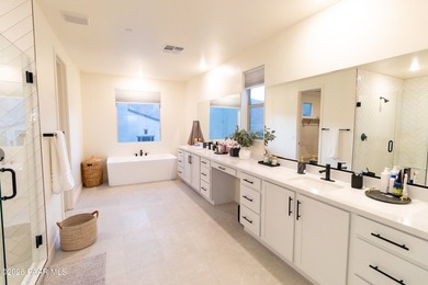 Built in 2023, this home features the popular Elevate floor plan - photo 44