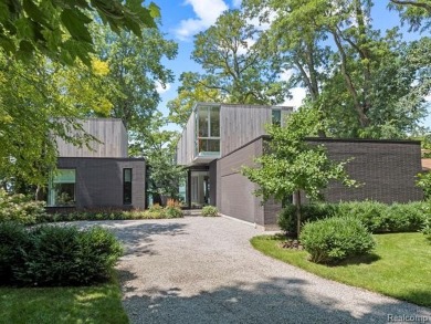Lake Home For Sale in Orchard Lake, Michigan