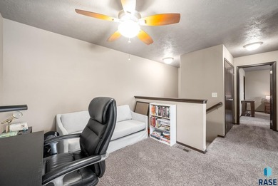 Enjoy easy, low-maintenance living in desirable southeast Sioux - photo 15