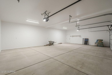 New construction home in Bacardi Acres subdivision! Toys, boats