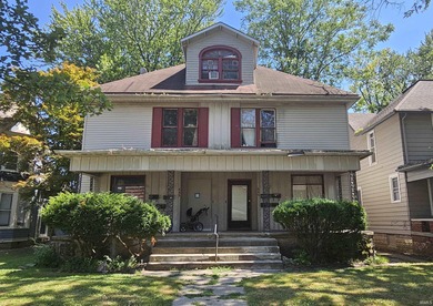 Maumee River  Home For Sale in Fort Wayne Indiana