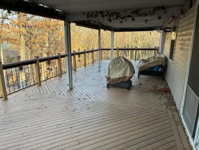 Spacious waterfront home at Lake Nehai. - photo 28