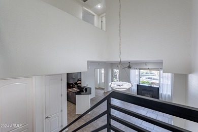 ELEGANT 2-STORY TOWNHOME in the Prestigious Willow Historic