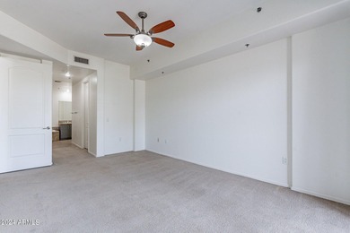 ELEGANT 2-STORY TOWNHOME in the Prestigious Willow Historic