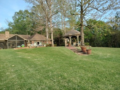 AN UNRIVALED WATERFRONT LEGACY IN GREEN ISLAND HILLS Experience - photo 3