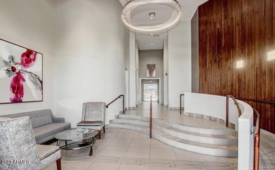 ELEGANT 2-STORY TOWNHOME in the Prestigious Willow Historic