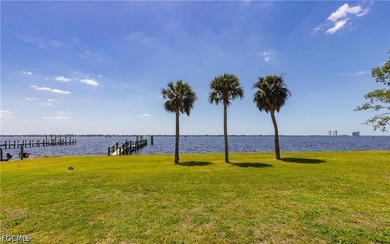 ONCE-IN-A-LIFETIME RIVERFRONT OPPORTUNITY! Experience the - photo 4