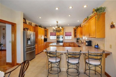 Experience refined lake living on Lake Eufaula/Walter F. George! - photo 9