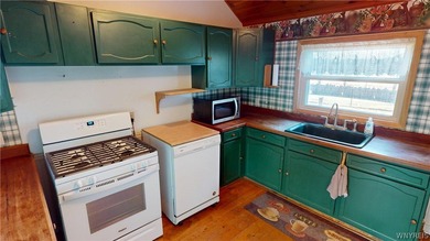 Hunter's paradise and horse owner's dream! In addition to the - photo 11
