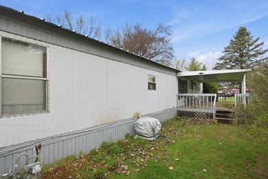 Well maintained 2-bedroom, 2 bath home with Deeded Lake Access - photo 16