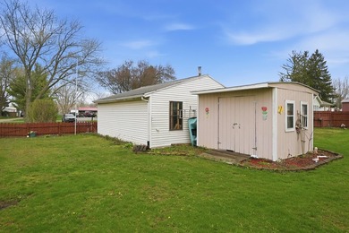 Well maintained 2-bedroom, 2 bath home with Deeded Lake Access - photo 18