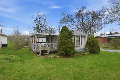 Well maintained 2-bedroom, 2 bath home with Deeded Lake Access - photo 21