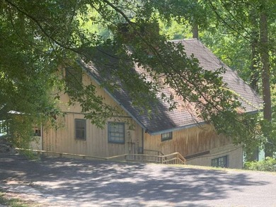 Prime waterfront opportunity in Sunset Acres featuring 3 - photo 3