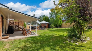 Welcome home to this beautifully maintained home located on a - photo 26
