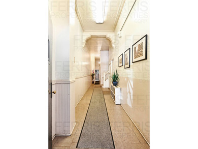 INVESTOR ALERT/High-Yield 5-Unit Asset in Prime Williamsburg - photo 2