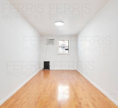 INVESTOR ALERT/High-Yield 5-Unit Asset in Prime Williamsburg - photo 5